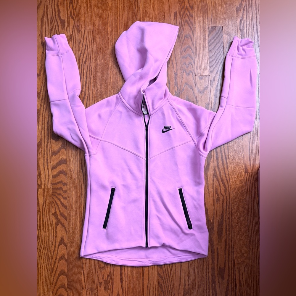 Nike Women’s Tech Fleece Windrunner Zip Up Hoodie Light Magenta/Black Small NWOT